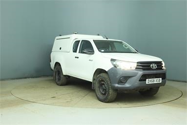 TOYOTA HILUX DIESEL Active Extra Cab Pick Up 2.4 D-4D Diesel - WHITE - DX68XSB - 4 Door Pick Up Body