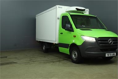 MERCEDES-BENZ SPRINTER 314CDI L2 DIESEL RWD 3.5t Progressive Chassis Cab Diesel - GREEN - YB70UBG - 2 Door Fridge Box Van Body