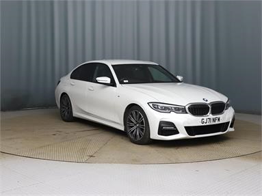 BMW 3 SERIES 320i M Sport 4dr Step Auto Petrol - White - GJ71NFM - 4 Door Saloon