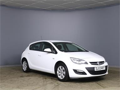 VAUXHALL ASTRA 1.4i 16V Design 5dr Petrol - WHITE - DL63MVY - 5 Door Hatchback