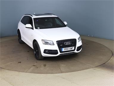 AUDI Q5 DIESEL ESTATE 2.0 TDI Quattro S Line 5dr S Tronic Diesel - WHITE - YR10AWF - 5 Door Estate
