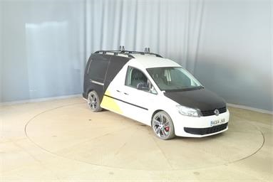 VOLKSWAGEN CADDY MAXI C20 DIESEL 1.6 TDI BlueMotion Tech 102PS Startline Van Diesel - WHITE - HG64JKO - 5 Door Panel Van