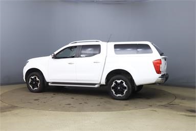 NISSAN NAVARA DIESEL Double Cab Pick Up Tekna 2.3dCi 190 TT 4WD Auto 5 Seats Double Cab Diesel - WHITE - FG70HUJ - 4 Door Pick Up Body