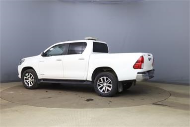 TOYOTA HILUX DIESEL Invincible D/Cab Pick Up 2.4 D-4D Diesel - WHITE - SL20CTU - 4 Door Pick Up Body
