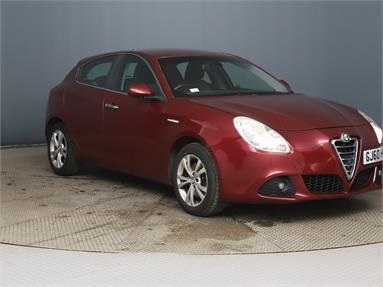 ALFA ROMEO GIULIETTA 1.4 TB MultiAir Lusso 5dr Petrol - Red - GJ60HMG - 5 Door Hatchback