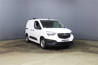 VAUXHALL COMBO CARGO L1 DIESEL 2300 1.6 Turbo D 100ps H1 Edition Van Diesel - WHITE - FH68RYX - 6 Door Panel Van
