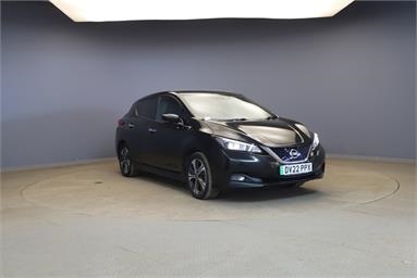 NISSAN LEAF 110kW N-Connecta 40kWh 5dr Auto Electric - BLACK - DV22PPX - 5 Door Hatchback