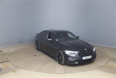 BMW 5 SERIES 520d xDrive M Sport 4dr Auto Diesel - BLACK - YH18FOD - 4 Door Saloon