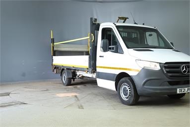 MERCEDES-BENZ SPRINTER 315CDI L3 DIESEL RWD 3.5t Progressive Dropside Diesel - WHITE - OE21JPF - 2 Door Dropside Body