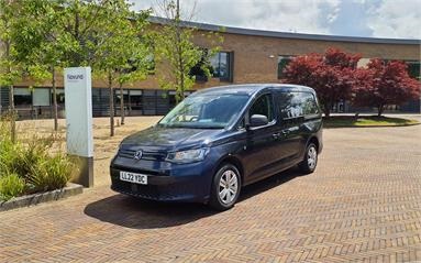 VOLKSWAGEN CADDY CARGO MAXI C20 DIESEL 2.0 TDI 102PS Commerce Plus Van Diesel - BLUE - LL22YDC - 6 Door Panel Van