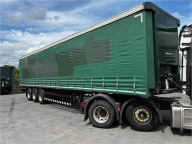 SDC 13.6M CURTAIN SIDE 4M TRI/AIR  SAF DRUM Not Applicable - GREEN - C419675 - 2 Door Trailer