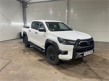 TOYOTA HILUX DIESEL Invincible X D/Cab Pick Up 2.8 D-4D Diesel - WHITE - FL23SVN - Pick Up Body