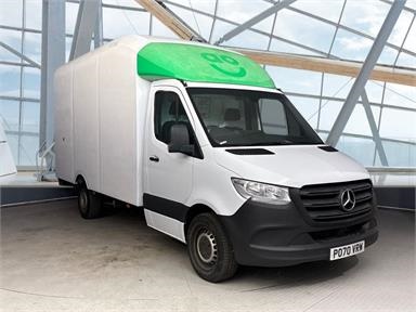 MERCEDES-BENZ SPRINTER 311CDI L2 DIESEL FWD 3.5t Chassis Cab Diesel - WHITE - PO70VRW - 4 Door Box Body