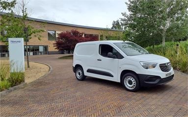 VAUXHALL COMBO CARGO L1 DIESEL 2300 1.5 Turbo D 100ps H1 Dynamic Van Diesel - WHITE - VN71EGV - 5 Door Panel Van