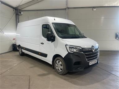 RENAULT MASTER LWB DIESEL FWD LM35dCi 135 Business+ Medium Roof Van Diesel - WHITE - HT23KGK - Panel Van