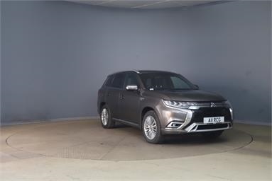 MITSUBISHI OUTLANDER ESTATE 2.4 PHEV 4h 5dr Auto Petrol/Hybrid - BROWN - A11RCG - 5 Door Estate