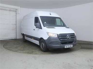 MERCEDES-BENZ SPRINTER 315CDI L2 DIESEL RWD 3.5t H2 Progressive Van Diesel - WHITE - NA70KNC - 5 Door Panel Van