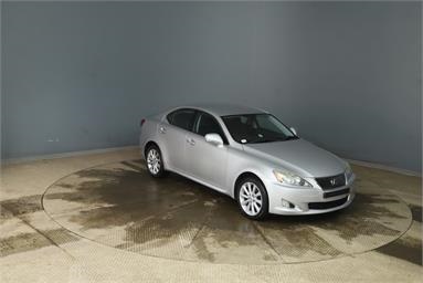 LEXUS IS 220d SE 4dr [2009] [148g/km] Diesel - SILVER - DN11TXU - 4 Door Saloon