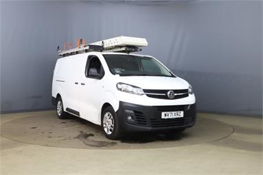 VAUXHALL VIVARO L2 DIESEL 2900 1.5d 100PS Dynamic H1 Van Diesel - WHITE - WV71XRZ - 6 Door Panel Van