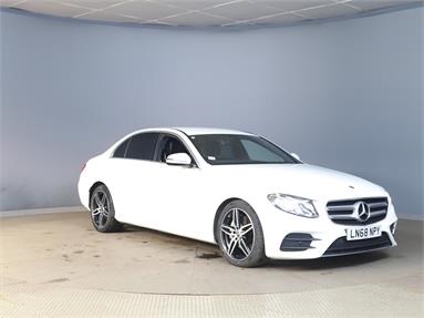 MERCEDES-BENZ E CLASS E220d AMG Line 4dr 9G-Tronic Diesel - WHITE - LN68NPY - 4 Door Saloon
