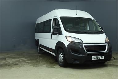 PEUGEOT BOXER 2.2 BlueHDi H2 Professional Van 140ps Diesel - WHITE - HX70AVR - Bus (Mini Less 18 seats)