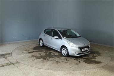 PEUGEOT 208 1.0 VTi Active 5dr Petrol - SILVER - YX63GNP - 5 Door Hatchback