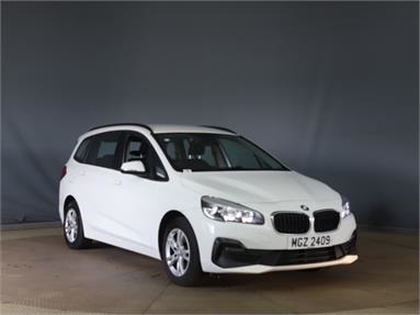 BMW 2 SERIES 218i SE 5dr Petrol - WHITE - MGZ2409 - 5 Door Estate