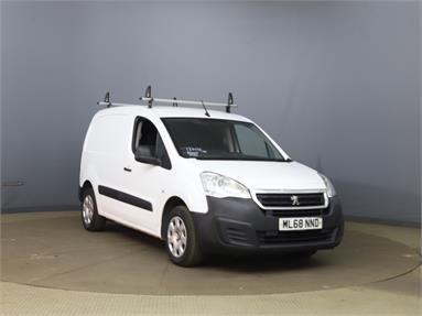 PEUGEOT PARTNER L1 DIESEL 850 1.6 BlueHDi 100 Professional Van [non SS] Low Roof Diesel - WHITE - ML68NND - 5 Door Panel Van