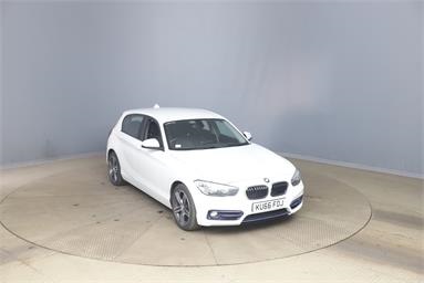 BMW 1 SERIES 118i [1.5] Sport 5dr Petrol - WHITE - KU66FOJ - 5 Door Hatchback
