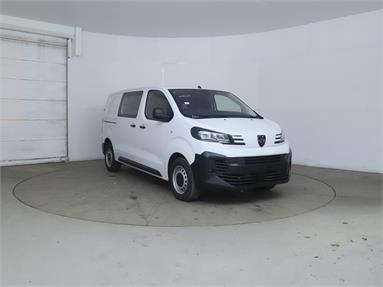 PEUGEOT EXPERT L1 DIESEL 2.0 BlueHDi 145 Professional Van Diesel - Ice White - YN74AAF - 6 Door Window Van