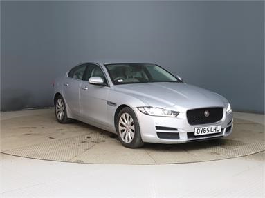 JAGUAR XE 2.0d Portfolio 4dr Diesel - Silver - OV65LHL - 4 Door Saloon