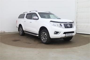NISSAN NP300 NAVARA DIESEL Double Cab Pick Up Tekna 2.3dCi 190 4WD Auto Diesel - WHITE - HF66ZGY - 4 Door Pick Up Body