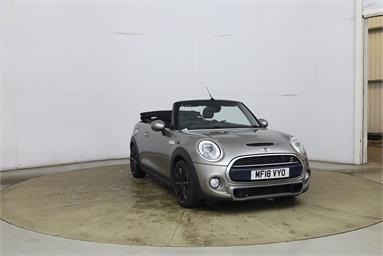 MINI CONVERTIBLE 2.0 Cooper S 2dr Auto Petrol - SILVER - MF18VYO - 3 Door Convertible