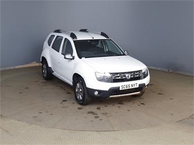 DACIA DUSTER 1.5 dCi 110 Laureate 5dr 4X4 Diesel - WHITE - SC65NYT - 5 Door Hatchback