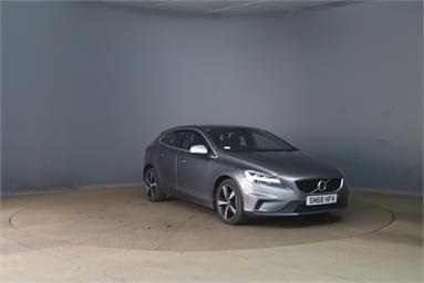VOLVO V40 D2 [120] R DESIGN Nav Plus 5dr Diesel - GREY - SN68HFH - 5 Door Hatchback