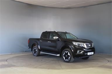 NISSAN NAVARA DIESEL Double Cab Pick Up Tekna 2.3dCi 190 TT 4WD Diesel - BLACK - YE21NCD - 4 Door Pick Up Body