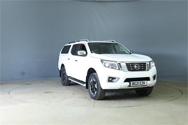 NISSAN NAVARA DIESEL Double Cab Pick Up Tekna 2.3dCi 190 TT 4WD Diesel - WHITE - BG21EZK - 4 Door Pick Up Body