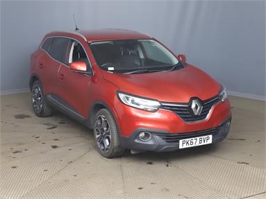 RENAULT KADJAR 1.2 TCE Dynamique S Nav 5dr Petrol - RED - PK67BVP - 5 Door Hatchback