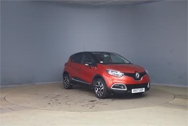RENAULT CAPTUR HATCHBACK 0.9 TCE 90 Dynamique S Nav 5dr Petrol - RED AND BLACK - RV17OZP - 5 Door Hatchback