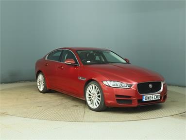JAGUAR XE 2.0d [180] Portfolio 4dr Auto Diesel - Red - OW65CMO - 4 Door Saloon