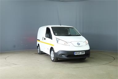 NISSAN e-NV200 ELECTRIC 80kW Acenta Van Auto 40kWh Electric - WHITE - BG69XMR - 6 Door Panel Van