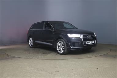 AUDI Q7 3.0 TDI 218 Quattro S Line 5dr Tip Auto Diesel - BLACK - WV18YGT - 5 Door Estate