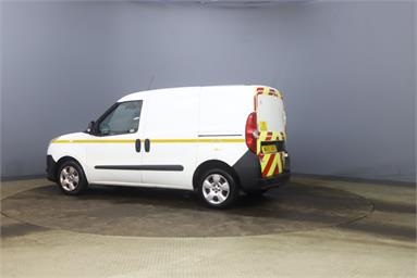 FIAT DOBLO CARGO SWB DIESEL 1.3 Multijet 16V Van Start Stop Diesel - WHITE - WV15UKR - 5 Door Panel Van