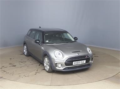 MINI CLUBMAN 2.0 Cooper S D 6dr Auto Diesel - Silver - HV66GUC - 5 Door Estate
