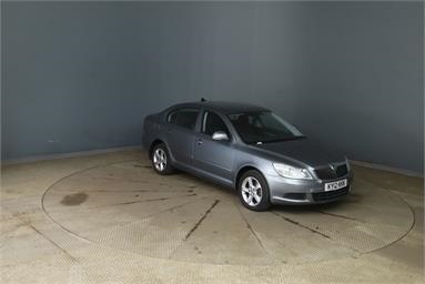 SKODA OCTAVIA 1.8 TSI SE Plus 5dr Petrol - GREY - KY12KKN - 5 Door Hatchback