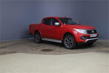 FIAT FULLBACK DIESEL 2.4 180hp LX Double Cab Pick Up Auto Diesel - RED - WU67HHF - 5 Door Pick Up Body
