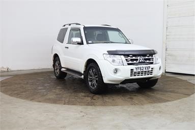MITSUBISHI SHOGUN 3.2 DI-DC [197] Warrior 3dr Auto Diesel - WHITE - YF62VXP - 3 Door Estate