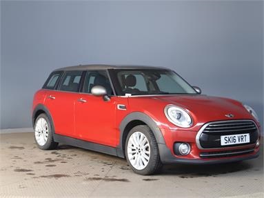 MINI CLUBMAN 1.5 Cooper 6dr [Chili/Media Pack XL] Petrol - RED - SK16VRT - 5 Door Estate