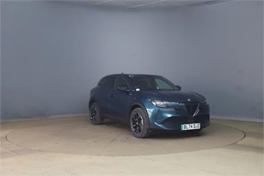 ALFA ROMEO JUNIOR 115kW Elettrica Speciale 54kWh 5dr Auto Electric - GREEN - BL74DJZ - 5 Door Hatchback