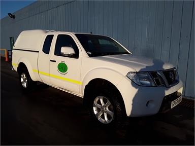 NISSAN NAVARA DIESEL King Cab Pick Up Acenta 2.5dCi 190 4WD Diesel - WHITE - GF63BBX - 5 Door Pick Up Body